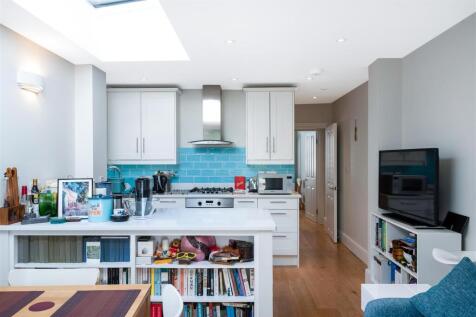 kitchen (3).jpg