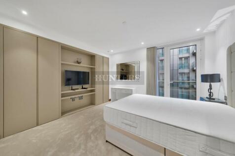 Bedroom .jpg