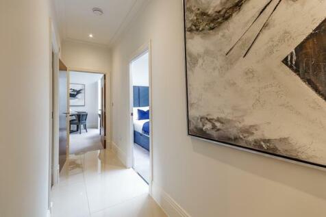 Hallway.jpg