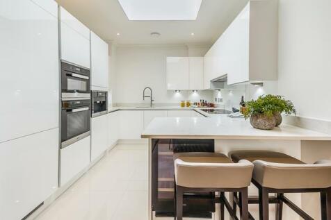 Kitchen .jpg