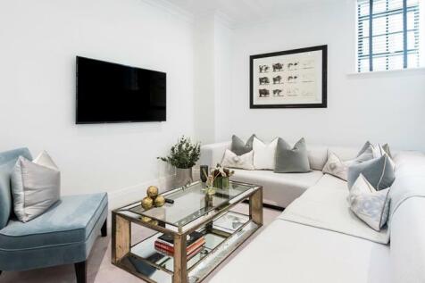 Living area  .jpg