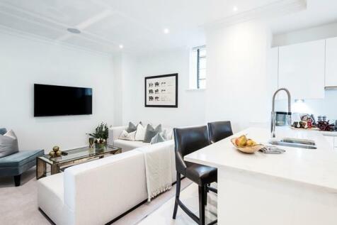 Living area.jpg