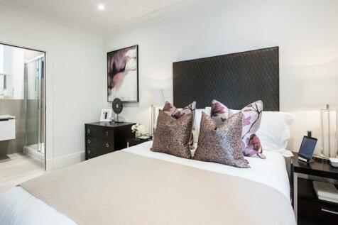 Master Bedroom.jpg