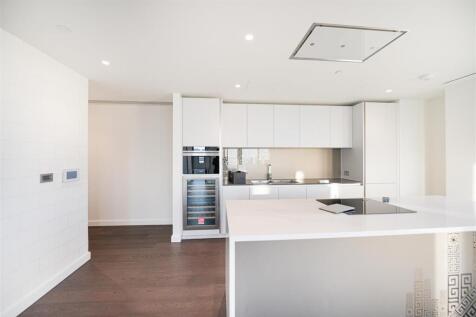 Kitchen     .jpg