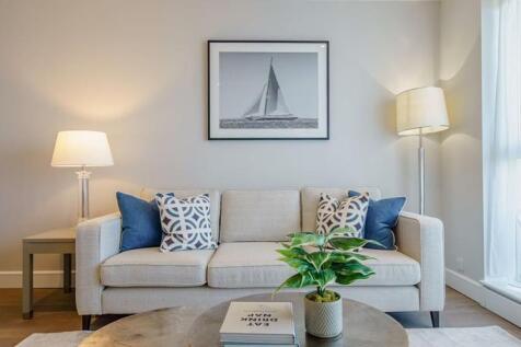 Living area    .jpg