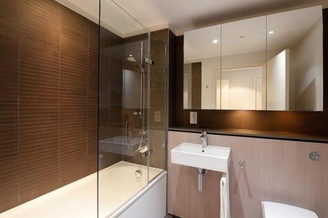 Bathroom 2 .jpg