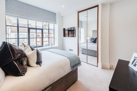 Bedroom One   .jpg