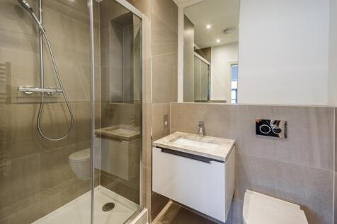 Bedroom One - En Suite Bathroom.jpg