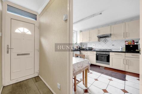 Kitchen .jpg