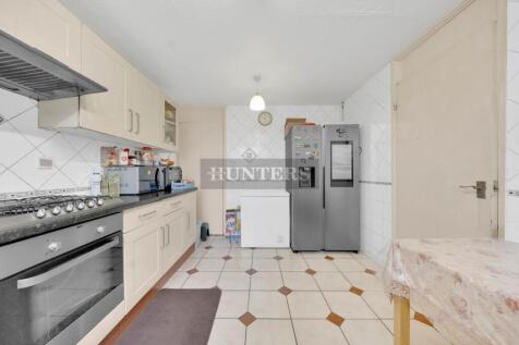 Kitchen            .jpg