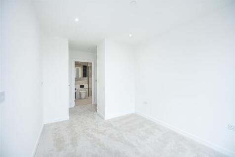 Bedroom One     .jpg