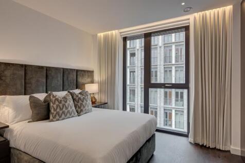 Master Bedroom .jpg