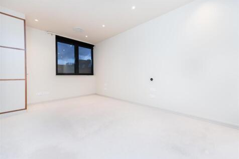 Bedroom Two        .jpg