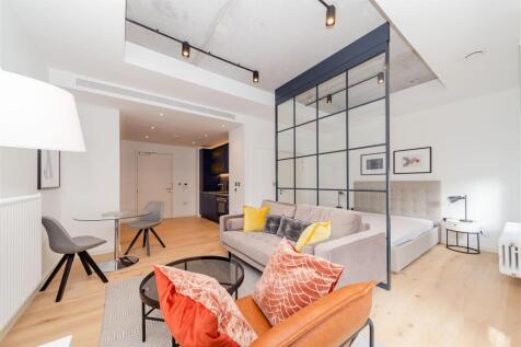 Living area     .jpg