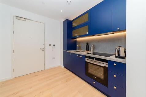 Kitchen    .jpg