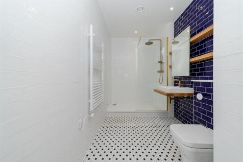 Bathroom .jpg