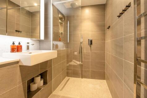 Shower Room   .jpg