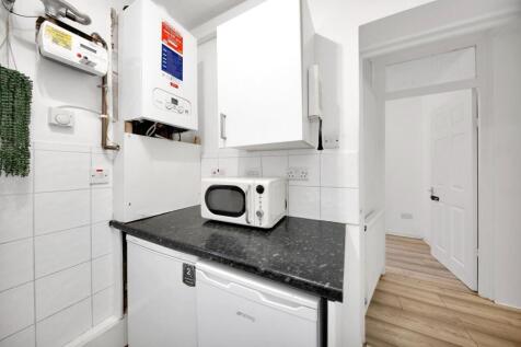 Kitchen      .jpg