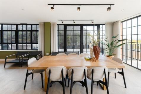 Dining area  .jpg