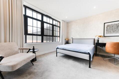Bedroom 2           .jpg