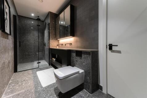 Bathroom  .jpg