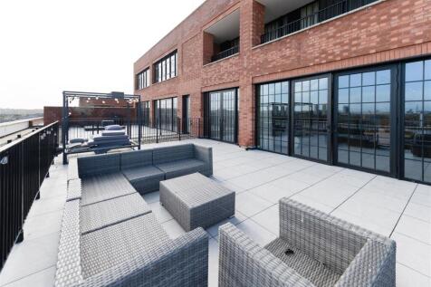 Terrace                 .jpg