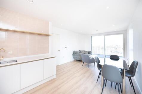 Kitchen:Dining area   .jpg