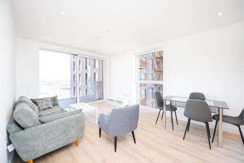 Living area.jpg