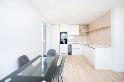 Kitchen:Dining area. jpg.jpg
