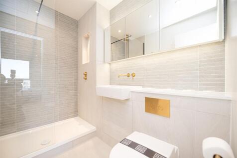 Bathroom  .jpg