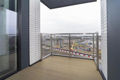 Balcony      .jpg