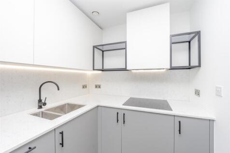 Kitchen          .jpg