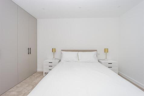 Bedroom      .jpg