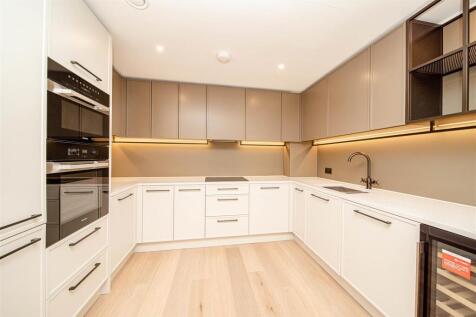 Kitchen.    .jpg