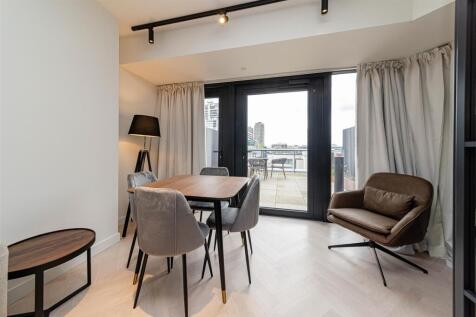 Dining area.jpg