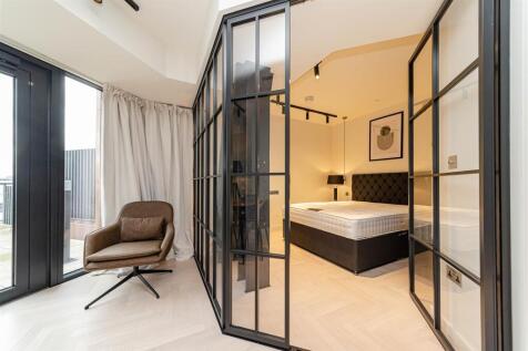 Bedroom .    .jpg