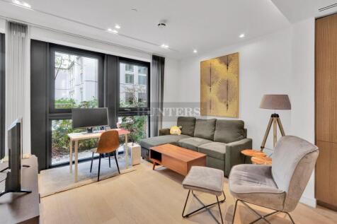 Living area.jpg