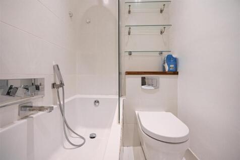 Bathroom         .jpg