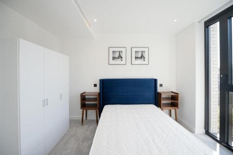 Bedroom  .jpg
