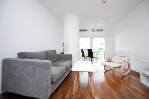 Living area     .jpg