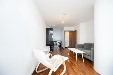 Living area    .jpg