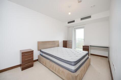 Bedroom jpg.jpg