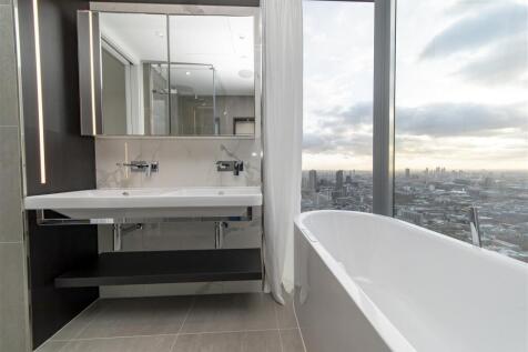 Bathroom             .jpg