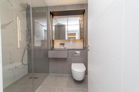 Shower Room .jpg