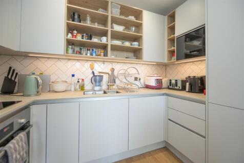 Kitchen           .jpg
