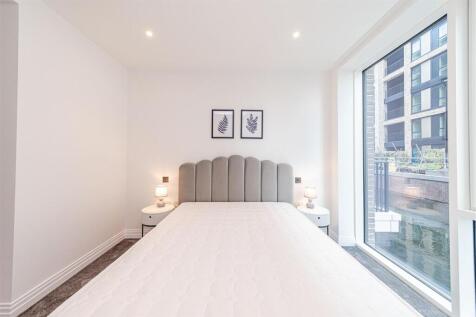 Bedroom 2    .jpg