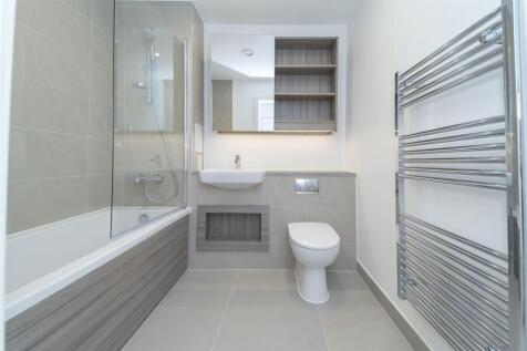 Bathroom     .jpg