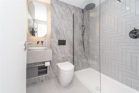Bathroom .jpg