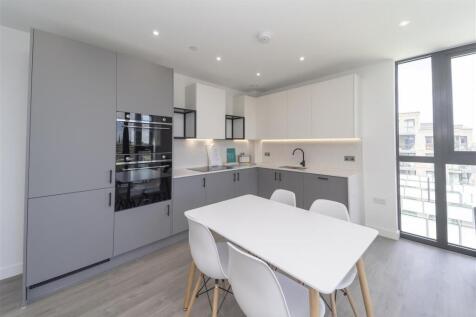 Kitchen     .jpg