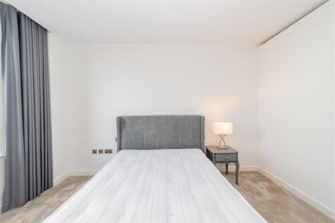 Bedroom 2     .jpg